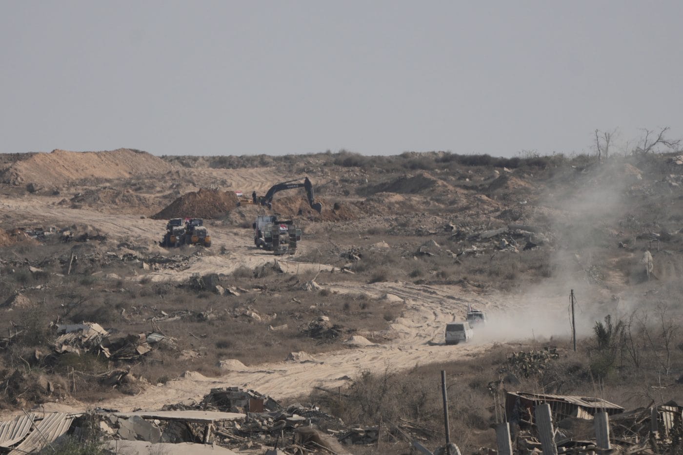 La linea gialla che divide la Striscia e il piano per una base militare USA: come procede la tregua a Gaza