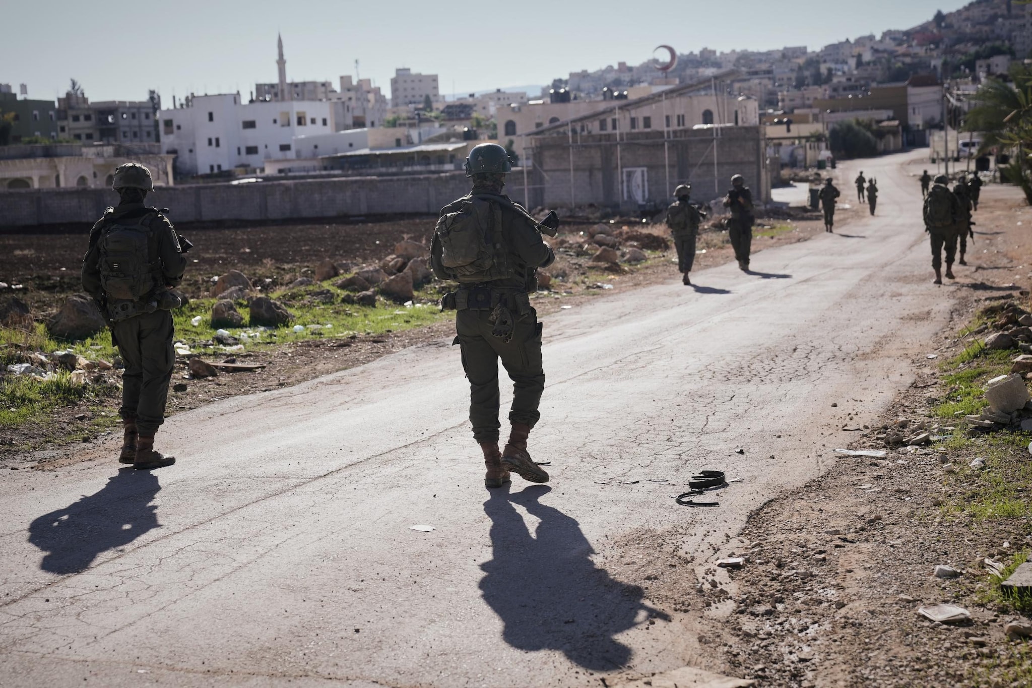 Cisgiordania, coloni israeliani attaccano attivisti internazionali: feriti tre italiani e un canadese