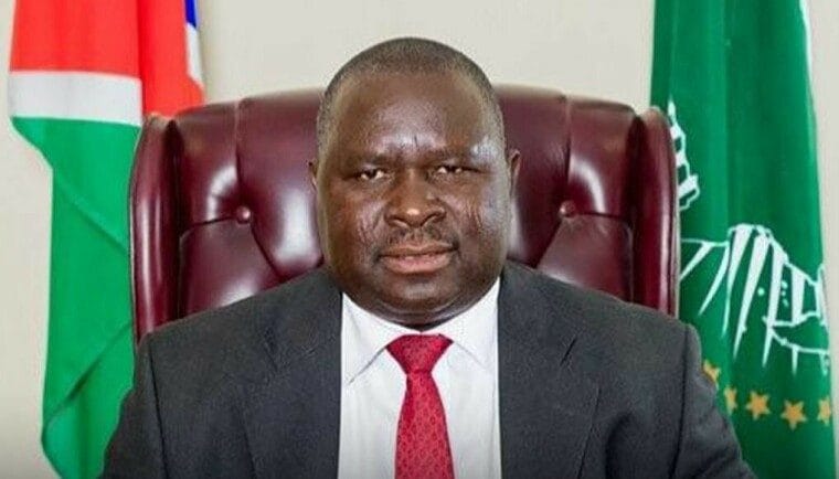 Chi è Adolf Hitler Uunona, il politico dal nome ingombrante che punta alla riconferma in Namibia