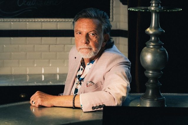 Alan Sorrenti: "Le mie notti a Los Angeles, le feste e De Niro. Figli delle stelle? La capiscono più i giovani oggi"