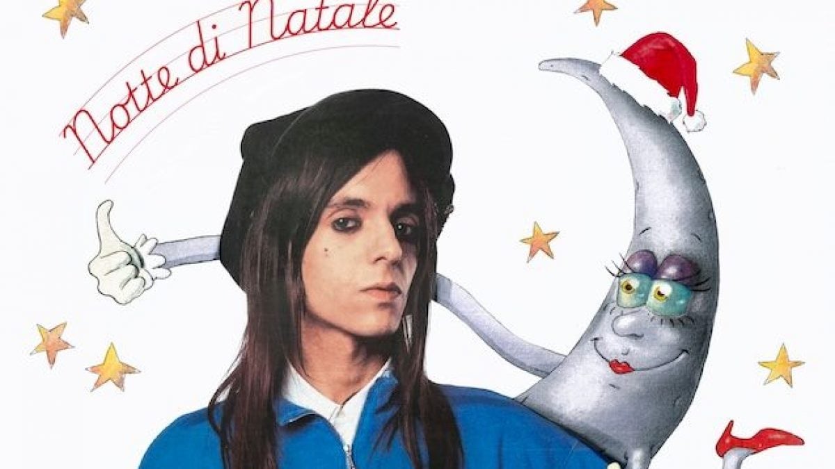 Lucio Corsi nella cover di Notte di Natale