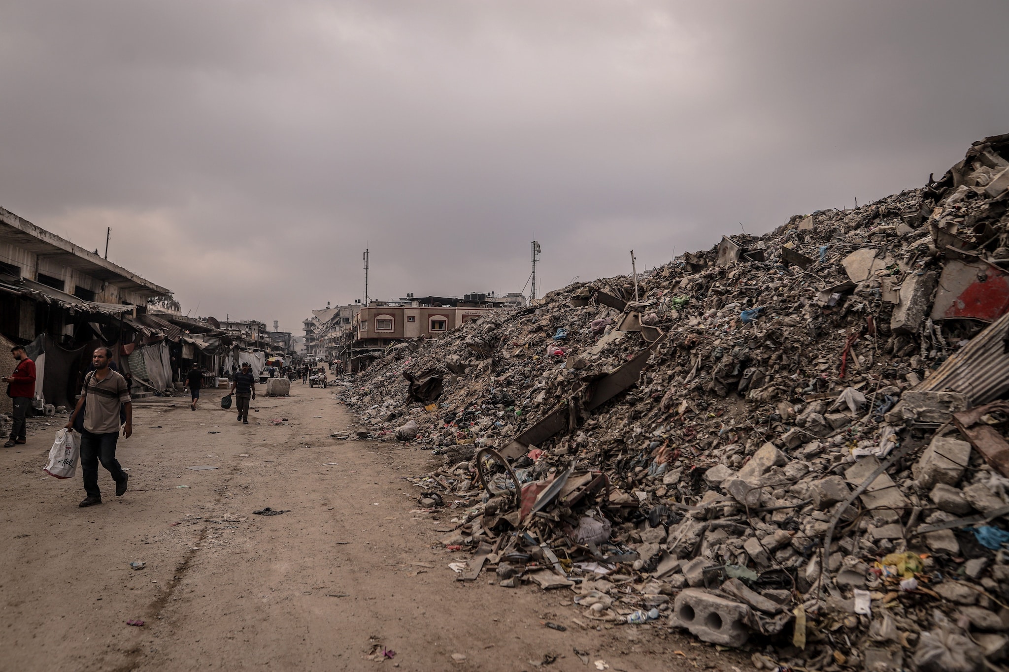 "Palestinesi vittime di test operativi": così Israele sperimenta le armi con intelligenza artificiale a Gaza