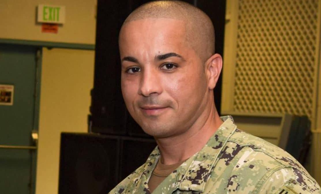 "Ora nuota e non mollare. Ti voglio bene", papà salva i figli in difficoltà e muore annegato senza più forze