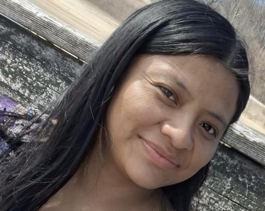 Colf sbaglia indirizzo e prova a entrare in casa, il proprietario la vede e le spara: Maria muore a 32 anni