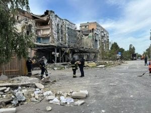 Guerra in Ucraina: “Difendere Pokrovsk a oltranza è un errore&#8221;, il parere dell&#8217;analista a Fanpage.it