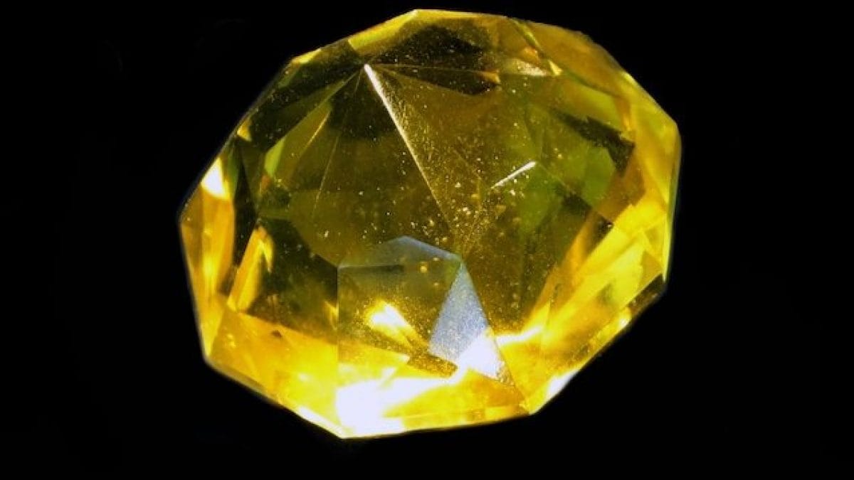 Replica in vetro del Diamante Fiorentino – ph Universal History Archive via Getty Images