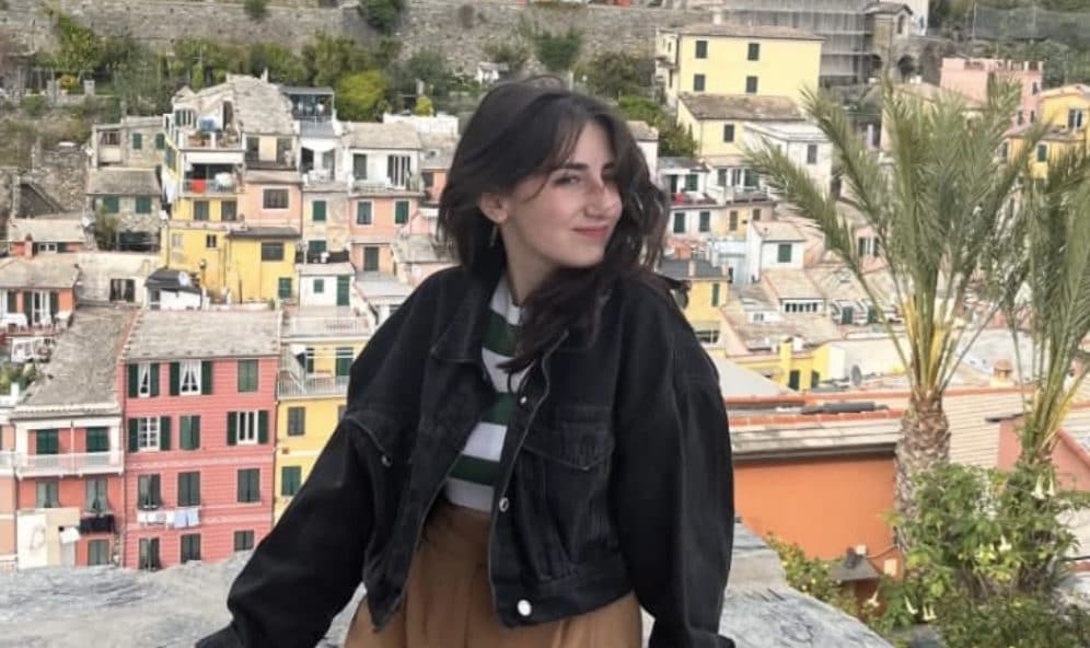 L'auto si ribalta e prende subito fuoco: muore a Cervasca la giovane Gaia Conte