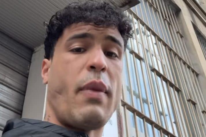 Arrestato il tiktoker Don Alì, il "re dei maranza": con dei complici aveva aggredito un maestro fuori scuola