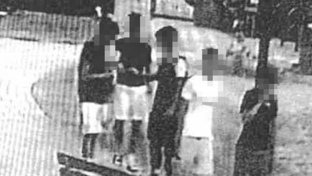 Gli attimi prima dell’omicidio ripreso da una telecamera