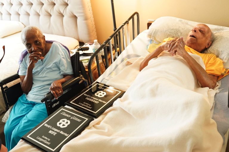 Eleanor e Lyle Gittens, 83 anni di matrimonio: è la coppia più longeva del mondo
