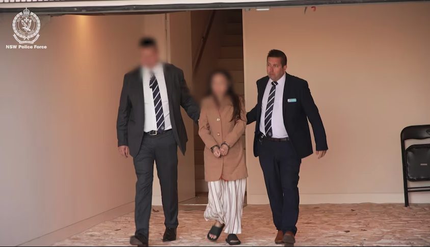 "C'è un miliardario nel tuo futuro": la promessa della cartomante. Truffa da 70 milioni a Sydney