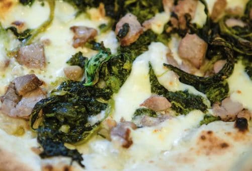 Pizze e focaccia salsiccia e friarielli ritirate dai supermercati: pericolo botulino. L'allerta del Ministero