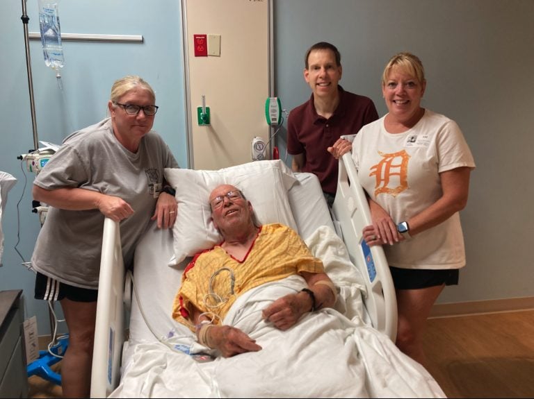 Anziano scompare in Florida: trovato vivo dopo quattro giorni. Il video del "miracolo del Ringraziamento"