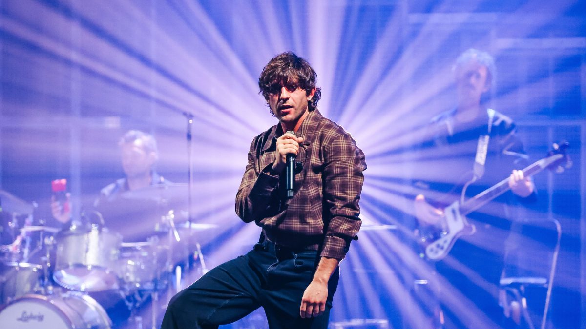 Rkomi al Teatro, foto di Alessandro Bremec