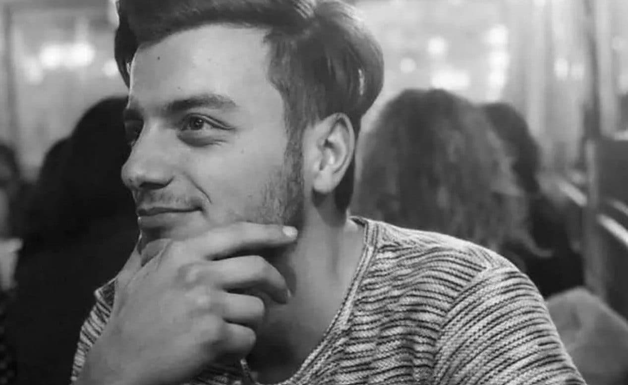 Si schianta in auto contro un muro: Francesco muore a 27 anni in Calabria, era padre di una bimba