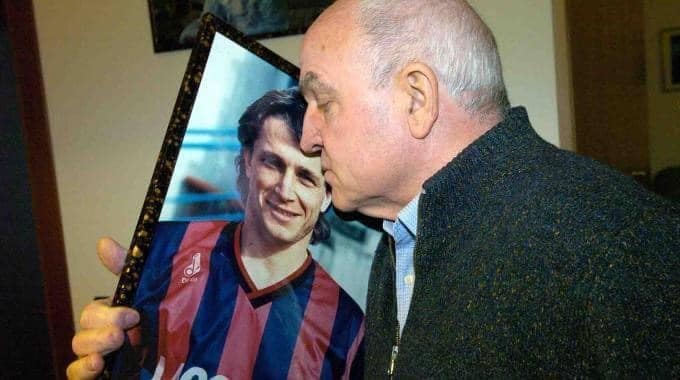 Il padre di Denis e Donata, Domizio, scomparso nel 2020.