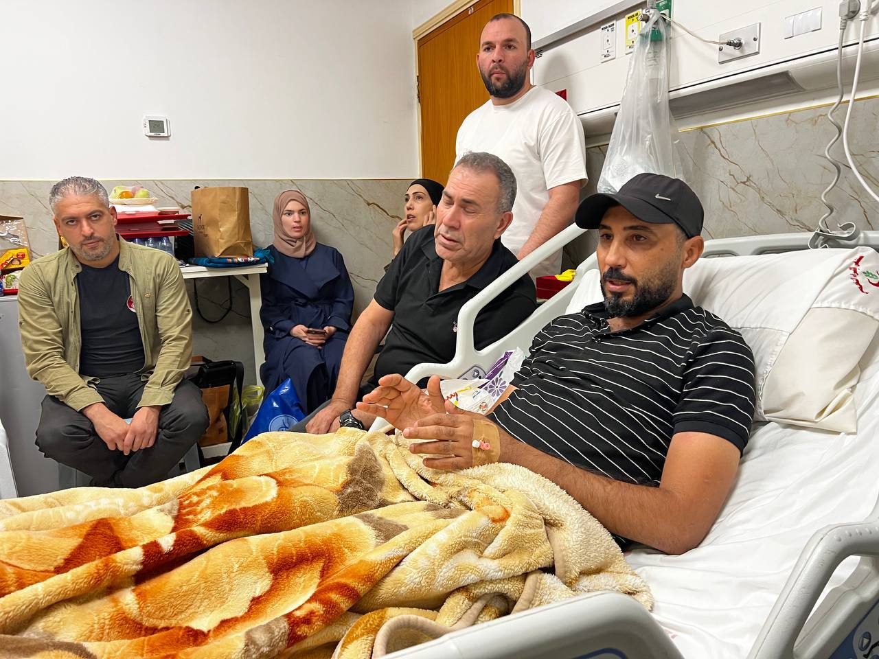 Cameraman ferito da Israele: "Sono stato colpito 16 volte, per 16 volte sono tornato a raccontare la verità"