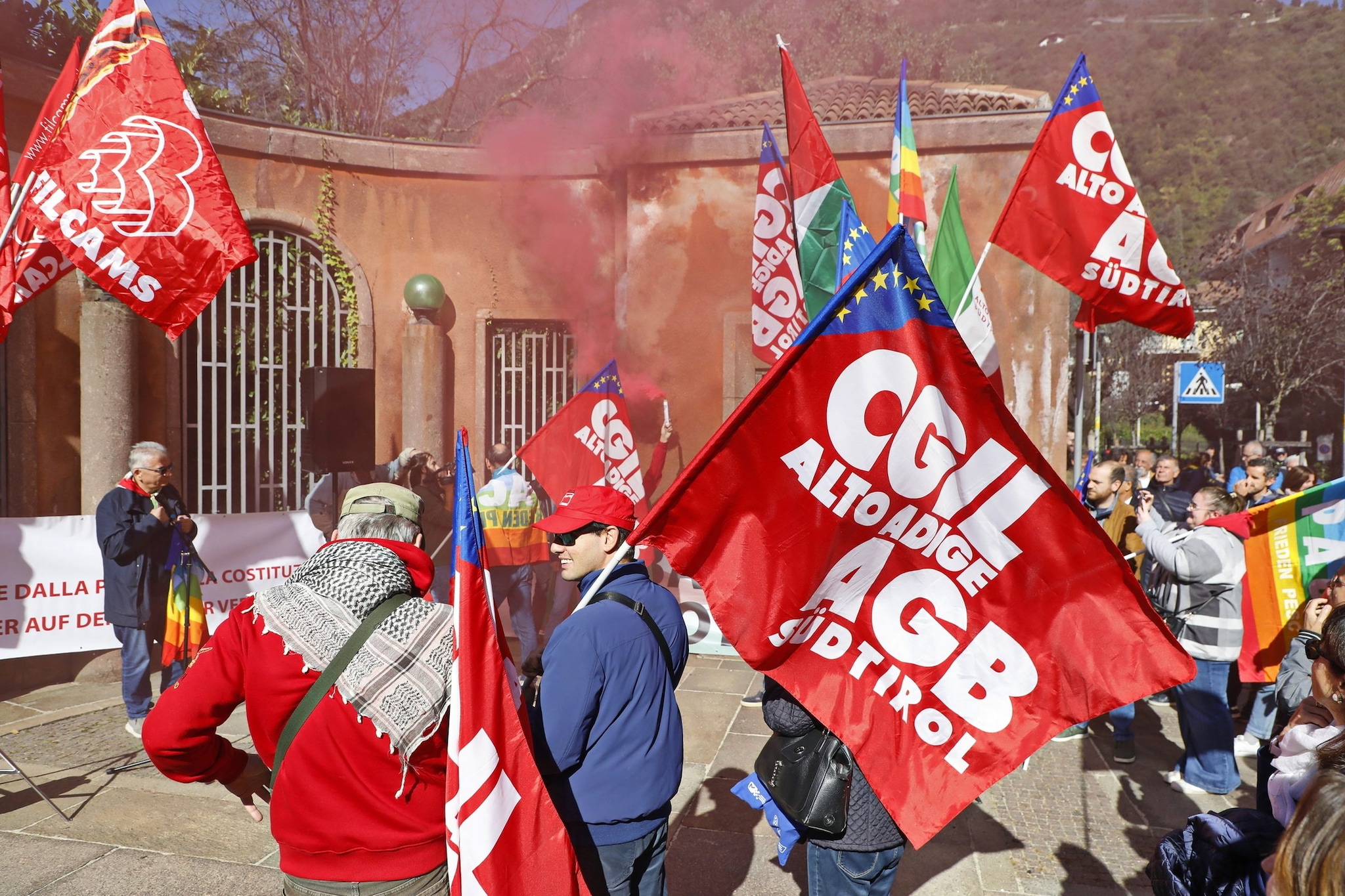 Sindacati divisi contro la manovra: verso due giorni di sciopero generale, 28 novembre e 12 dicembre