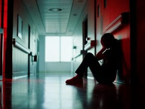 scuola-picchiata-300x225.jpg