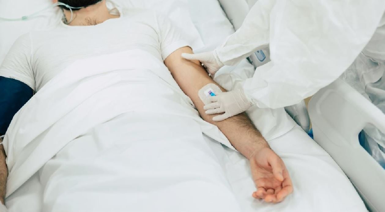 Va in ospedale per un'occlusione intestinale, 47enne muore dopo due interventi: indagati 4 medici ad Agrigento