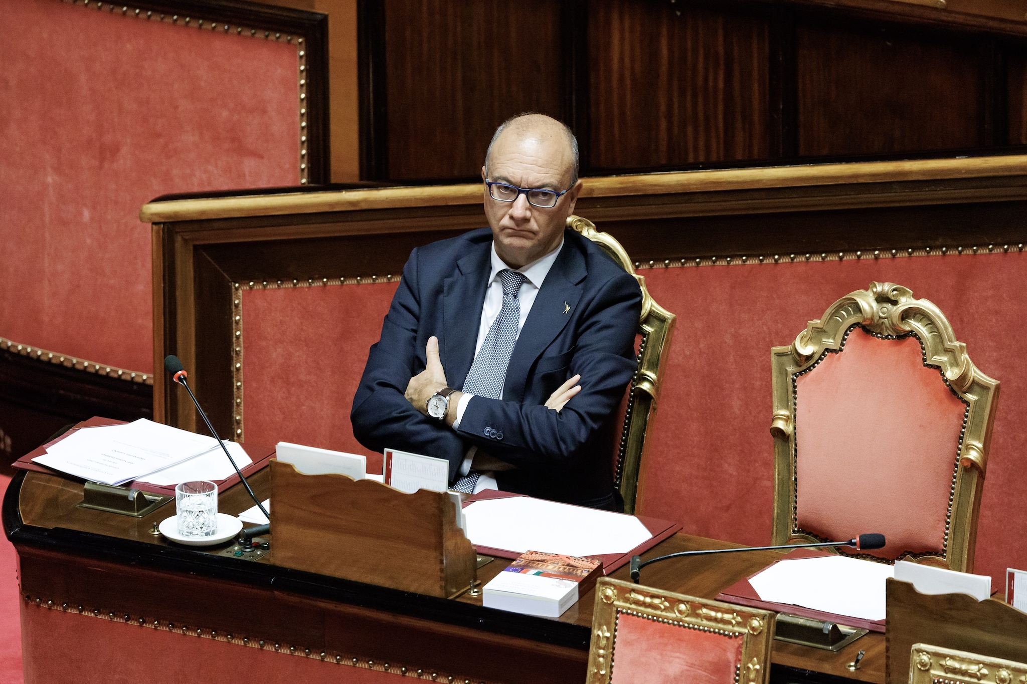 Cosa ha detto Cherchi (M5s) sui femminicidi e perché Valditara è "amareggiato" per gli attacchi in Aula