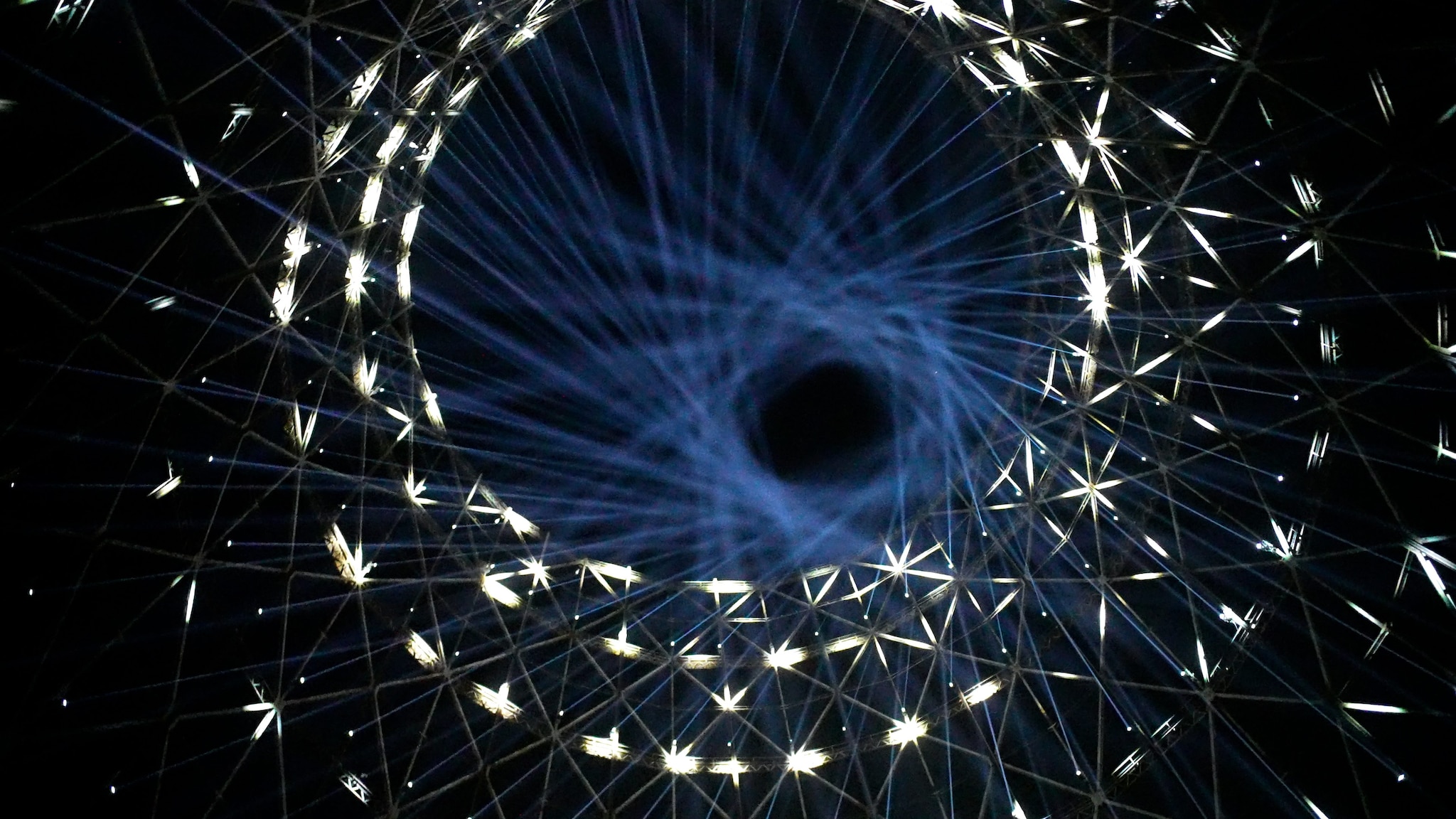 A Roma si celebra l'energia del Sole con un'installazione spettacolare