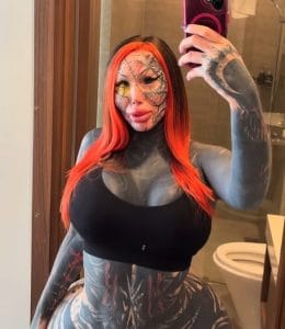 Trovata morta Mary Magdalene, la modella dipendente dalla chirurgia