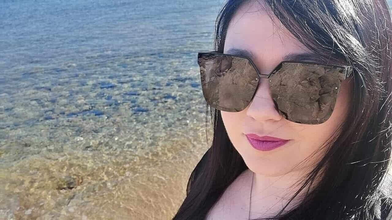 L'auto esce fuori strada e si ribalta: Noemi muore a 37 anni la Vigilia di Natale. Tragedia a Villacidro