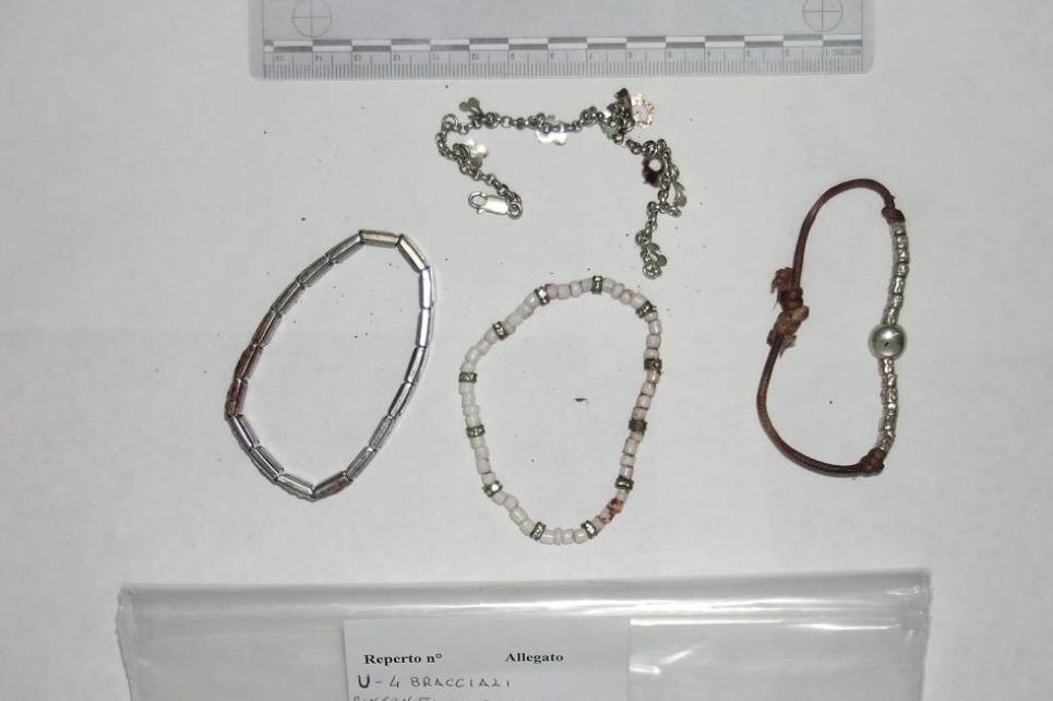 Cosa indossava Chiara Poggi quando è stata uccisa e perché collana e bracciali vengono analizzati solo ora