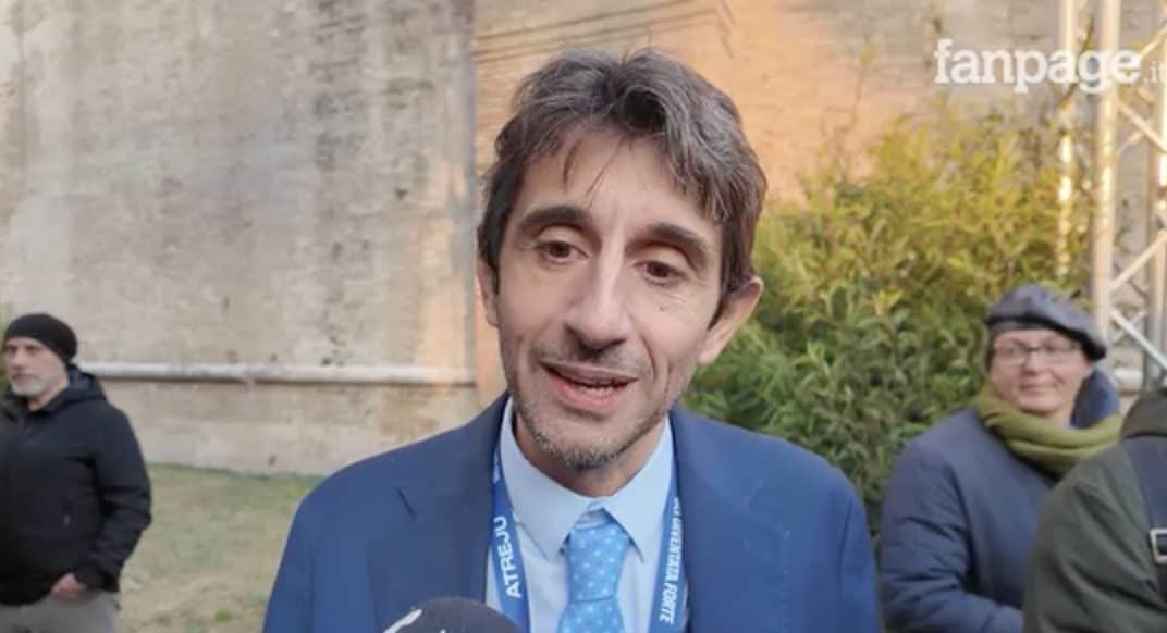 Amichetti d'Italia, Donzelli: "Appalti da Chigi al fornitore di Atreju? È bravo, non contano le sue idee"