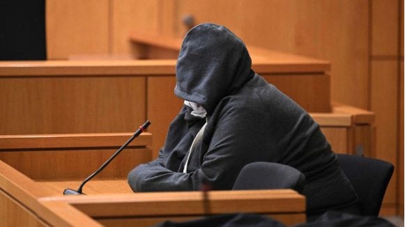 Seda e violenta la moglie filmando tutto per anni: il nuovo 'caso Pelicot' in Germania