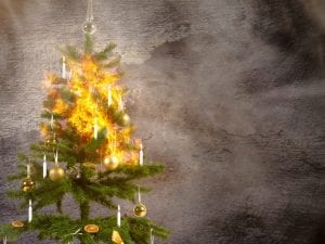 albero-di-natale-a-fuoco-300x225.jpg