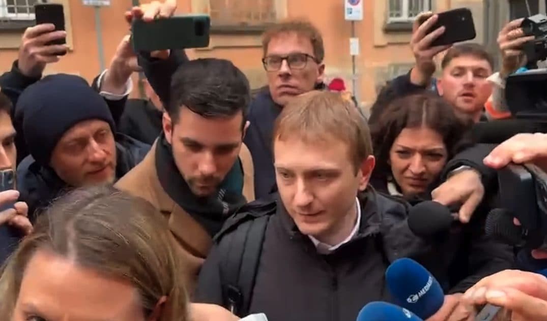 L'avvocato di Marco Poggi ha chiesto che Alberto Stasi fosse allontanato dall'aula: "Il giudice l'ha impedito"