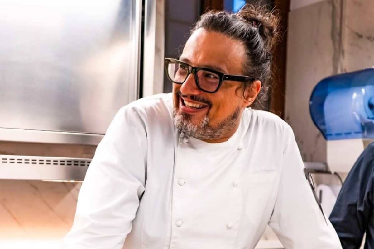 Il menù di Capodanno 2026 di Alessandro Borghese: quanto costa il cenone nel suo ristorante a Venezia