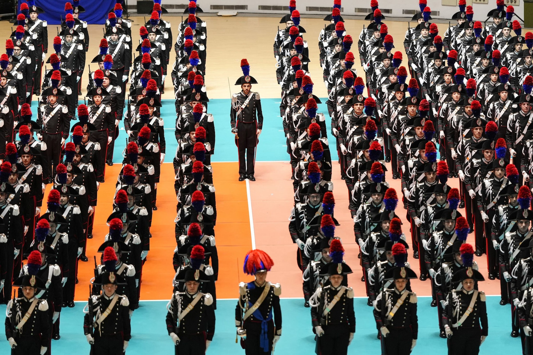 Concorso Arma dei Carabinieri per il reclutamento di 65 allievi ufficiali: bando, requisiti e come fare domanda