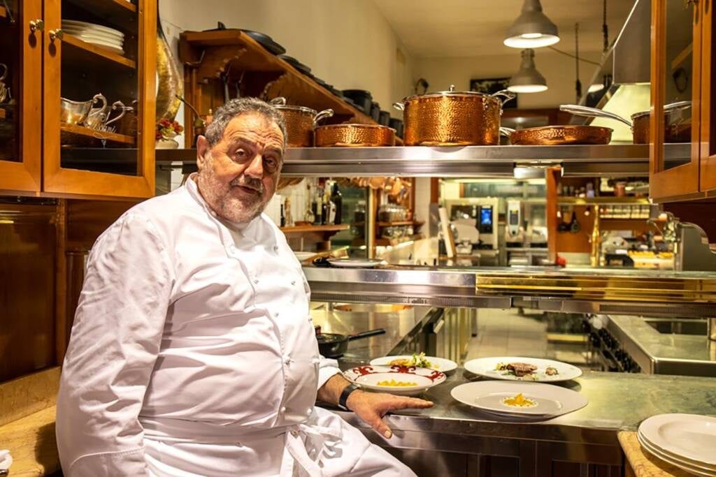 Quanto costa il cenone di Capodanno 2026 da Gianfranco Vissani: il menù nel suo ristorante in Umbria