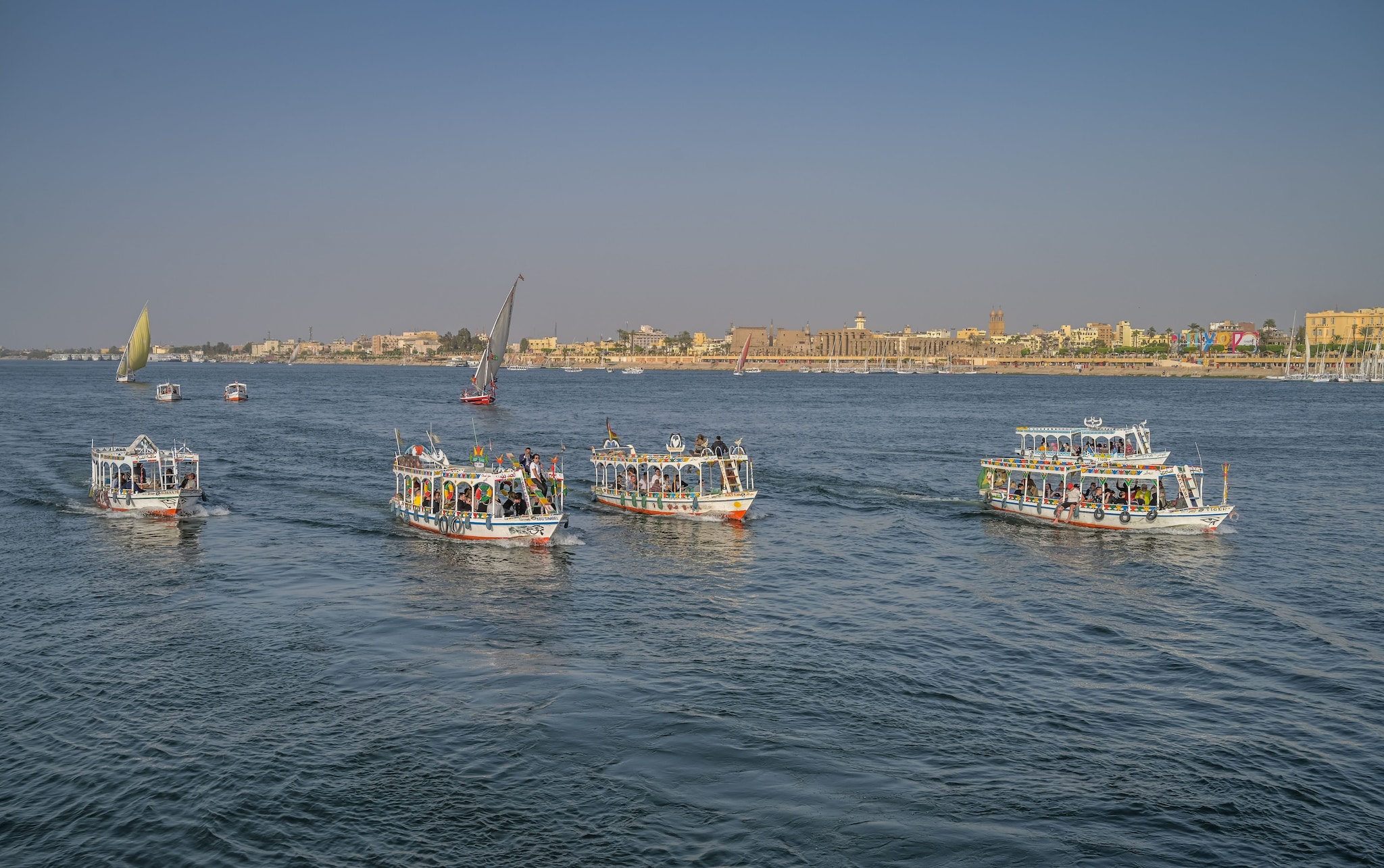 Egitto, collisione fra due navi da crociera nel Nilo: morta una donna italiana