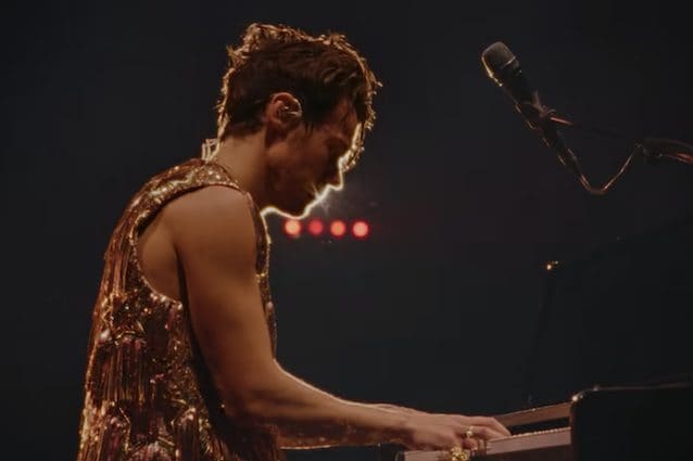 Harry Styles interrompe due anni di silenzio con la canzone Forever, forever: le fan italiane protagoniste del video