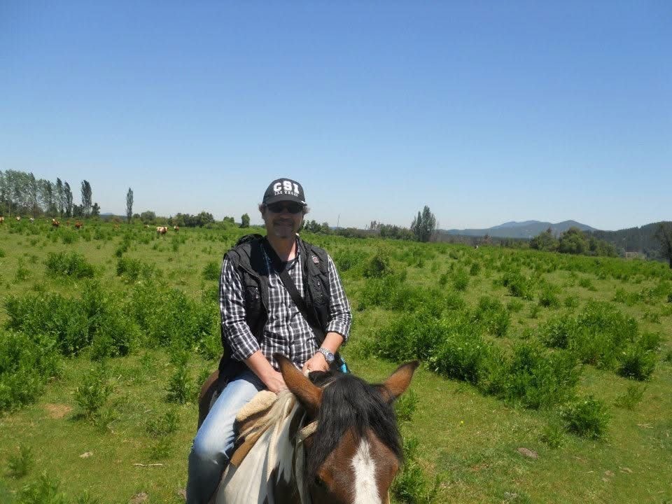 Da infermiere a imprenditore agricolo in Cile, la storia di Francesco: "In Italia ero sfruttato e sottopagato"