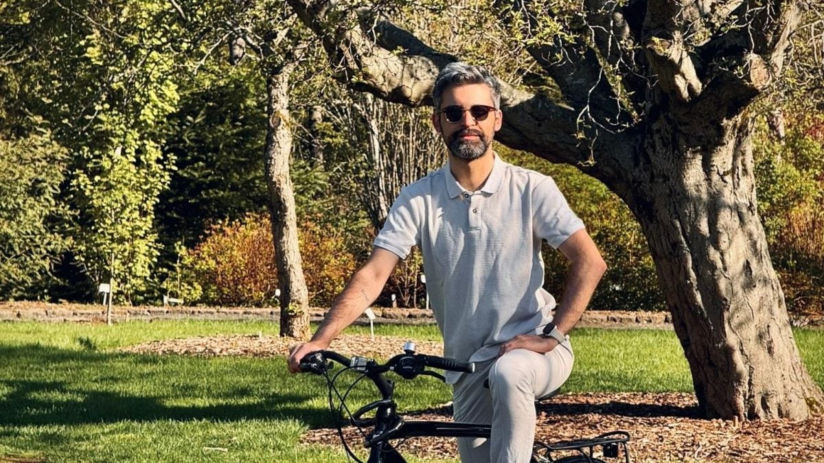 L’italiano in Islanda Roberto Luigi Pagani nel giardino botanico di Reykjavík