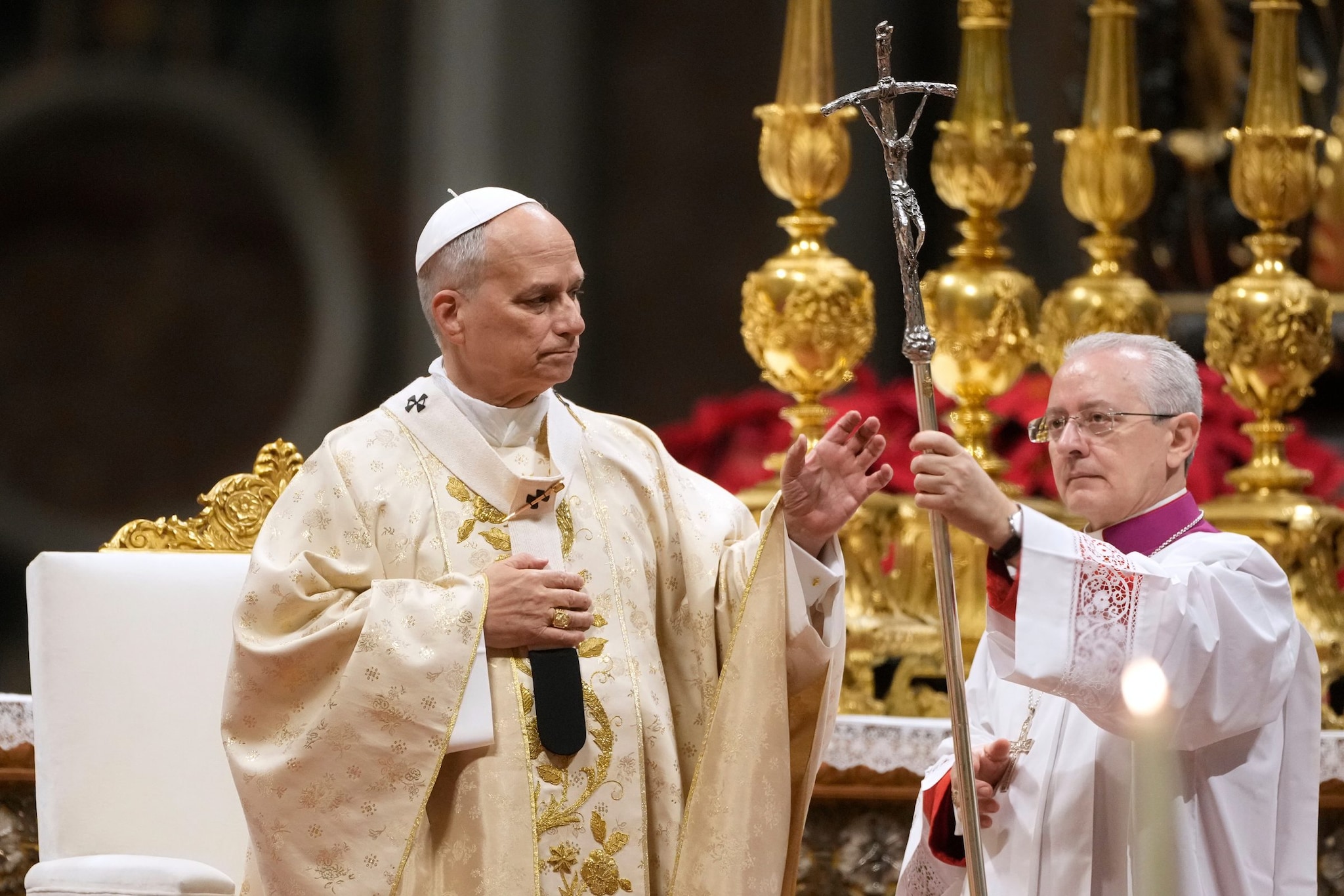 La benedizione Urbi et Orbi per Natale di Papa Leone: "Dio è con chi ha perso tutto, da Gaza ai migranti"