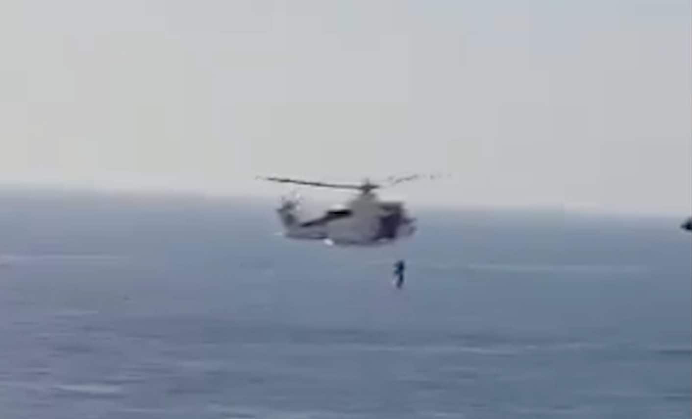 Travolti dalle onde in una piscina naturale, 4 morti a Tenerife: “Il mare ha spazzato via tutto”