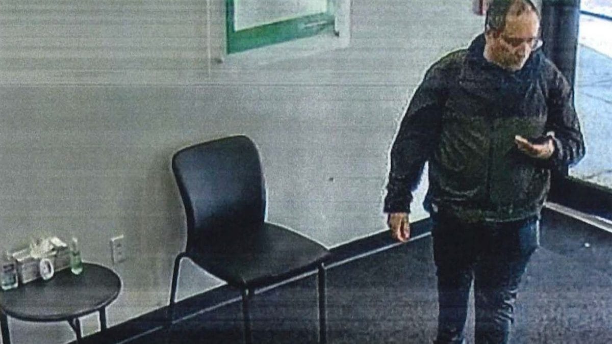 Le autorità hanno confermato l’identità del presunto killer della sparatoria alla Brown: è il 48enne di origine portoghese Claudio Manuel Neves Valente