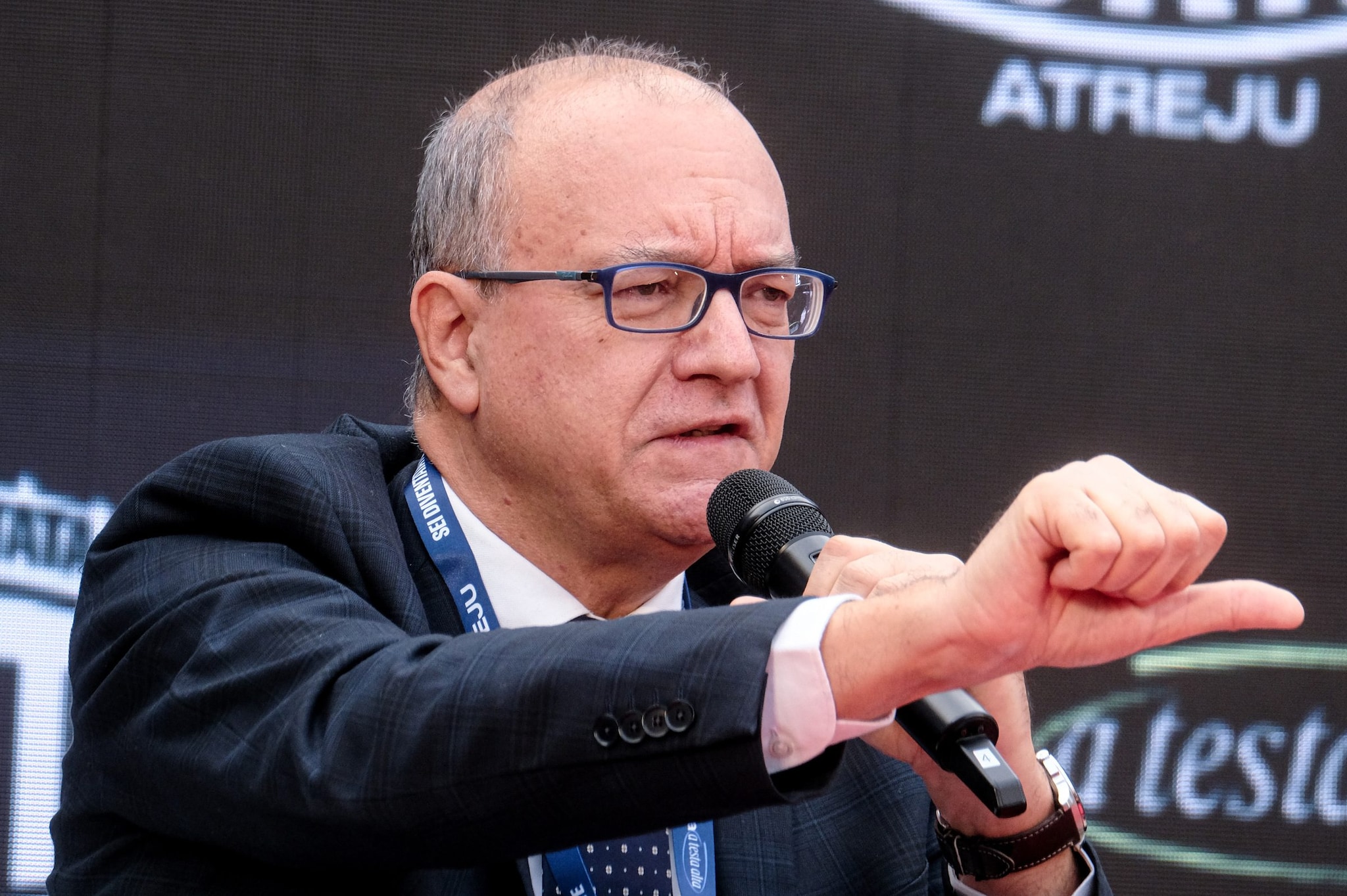 Nuove ispezioni a scuola ordinate dal ministero per incontri con Francesca Albanese: il caso Emilia-Romagna