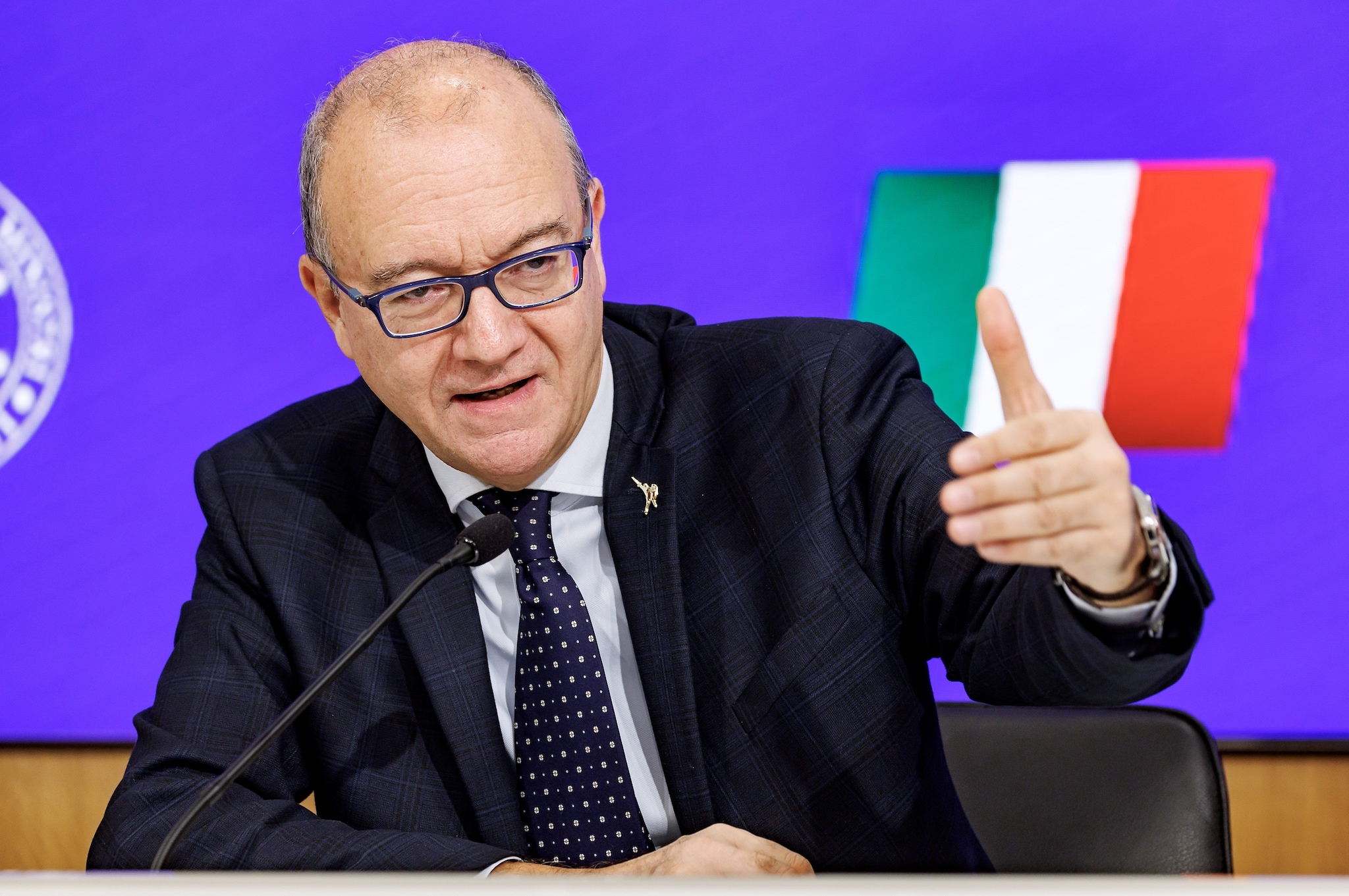 Valditara attacca dopo le critiche sul caso Albanese: "Mentalità totalitaria nell'opposizione"