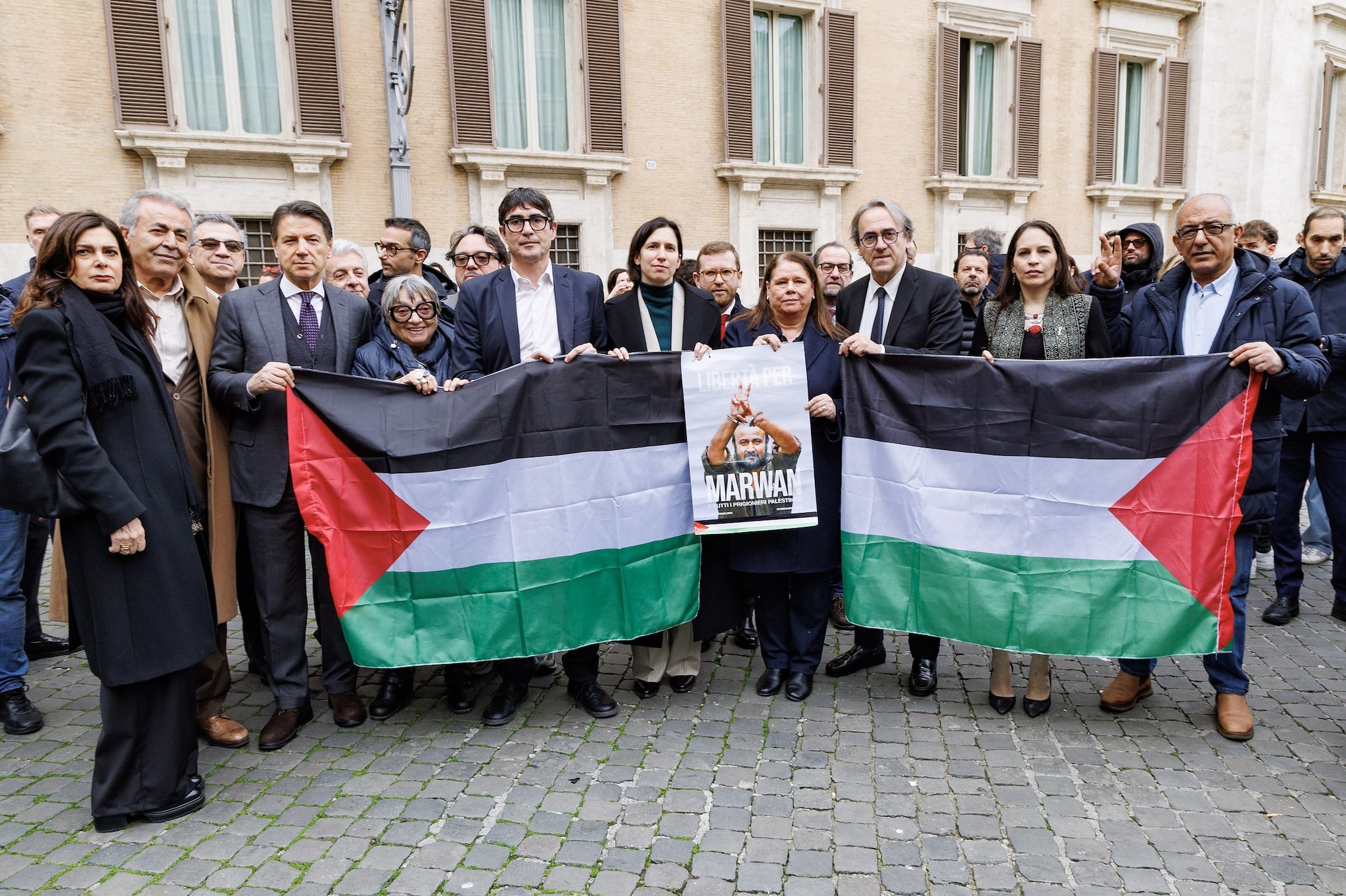 Schlein, Conte, Fratoianni e Bonelli uniti contro il Board of Peace : "Meloni dica no a Trump"