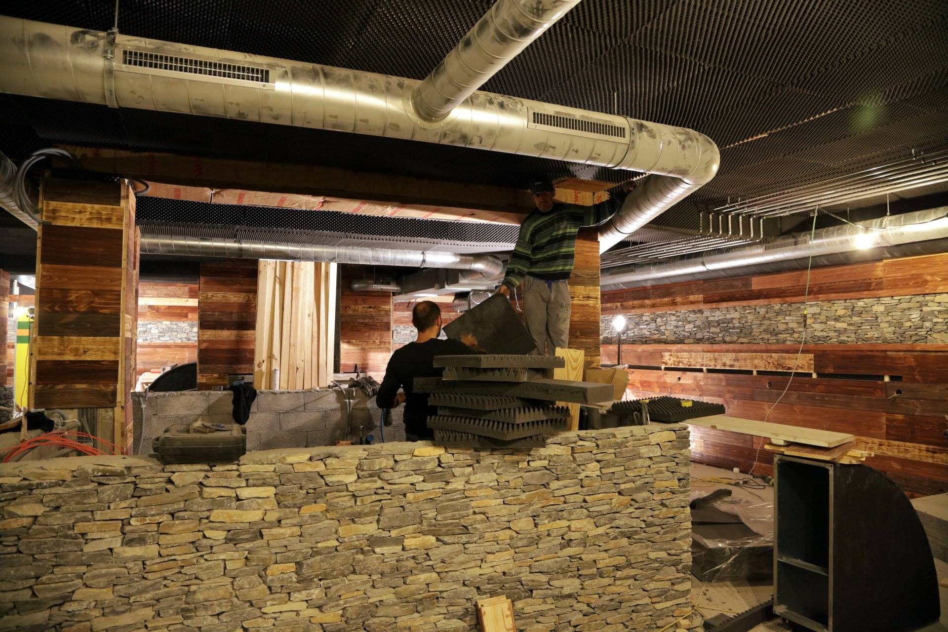 Crans Montana, nuove ombre su Le Constellation: il giallo della licenza per l'uso da discoteca