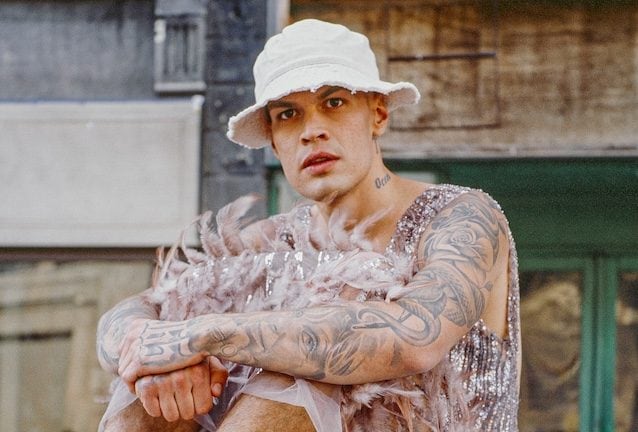 Blanco torna a scuola e si iscrive a Scienze Umane: "È fondamentale arricchirsi, non tutto gira intorno alla musica"