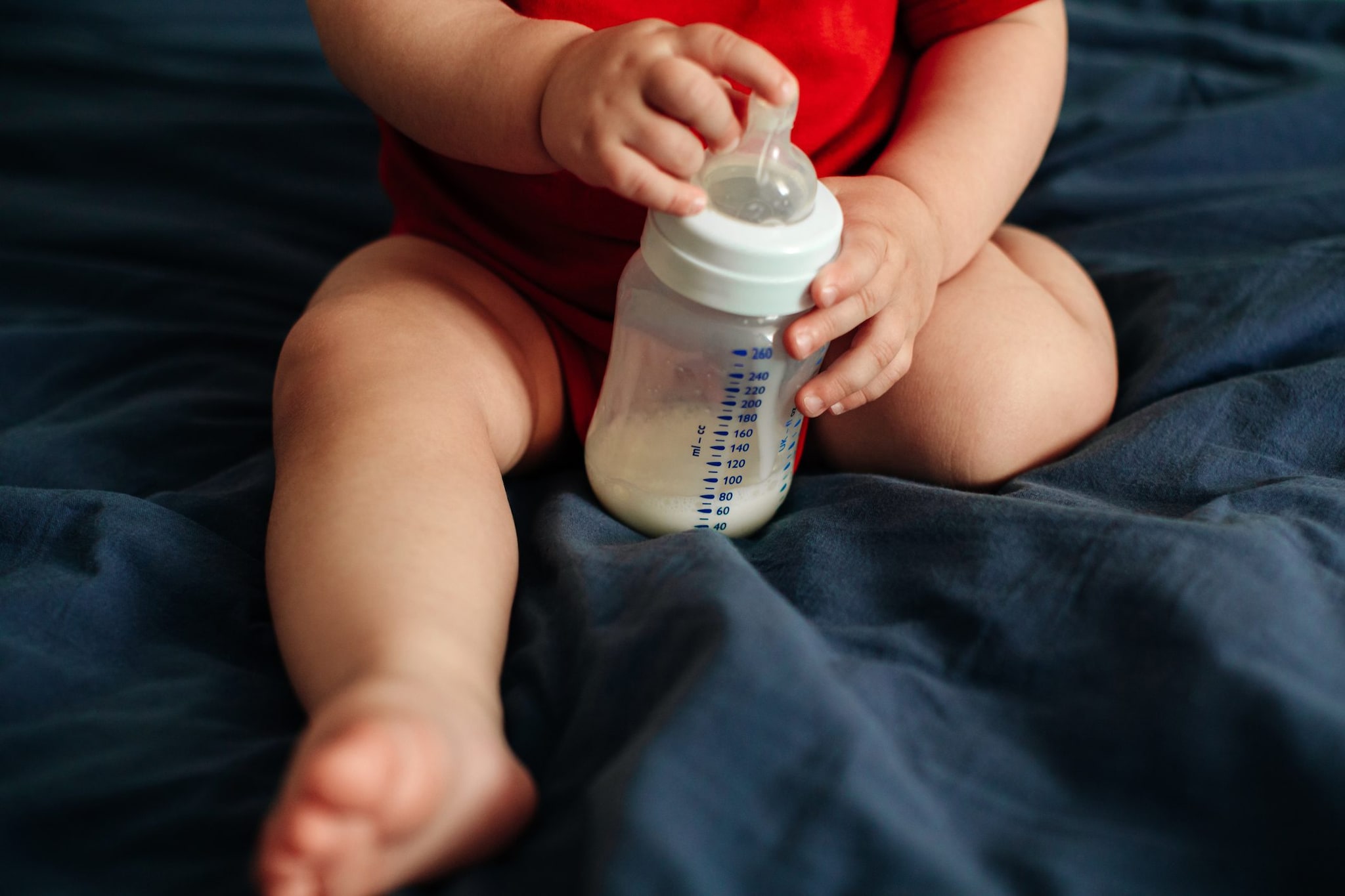 Latte in polvere Nestlé per bambini allergici ritirato: i lotti di Alfamino interessati