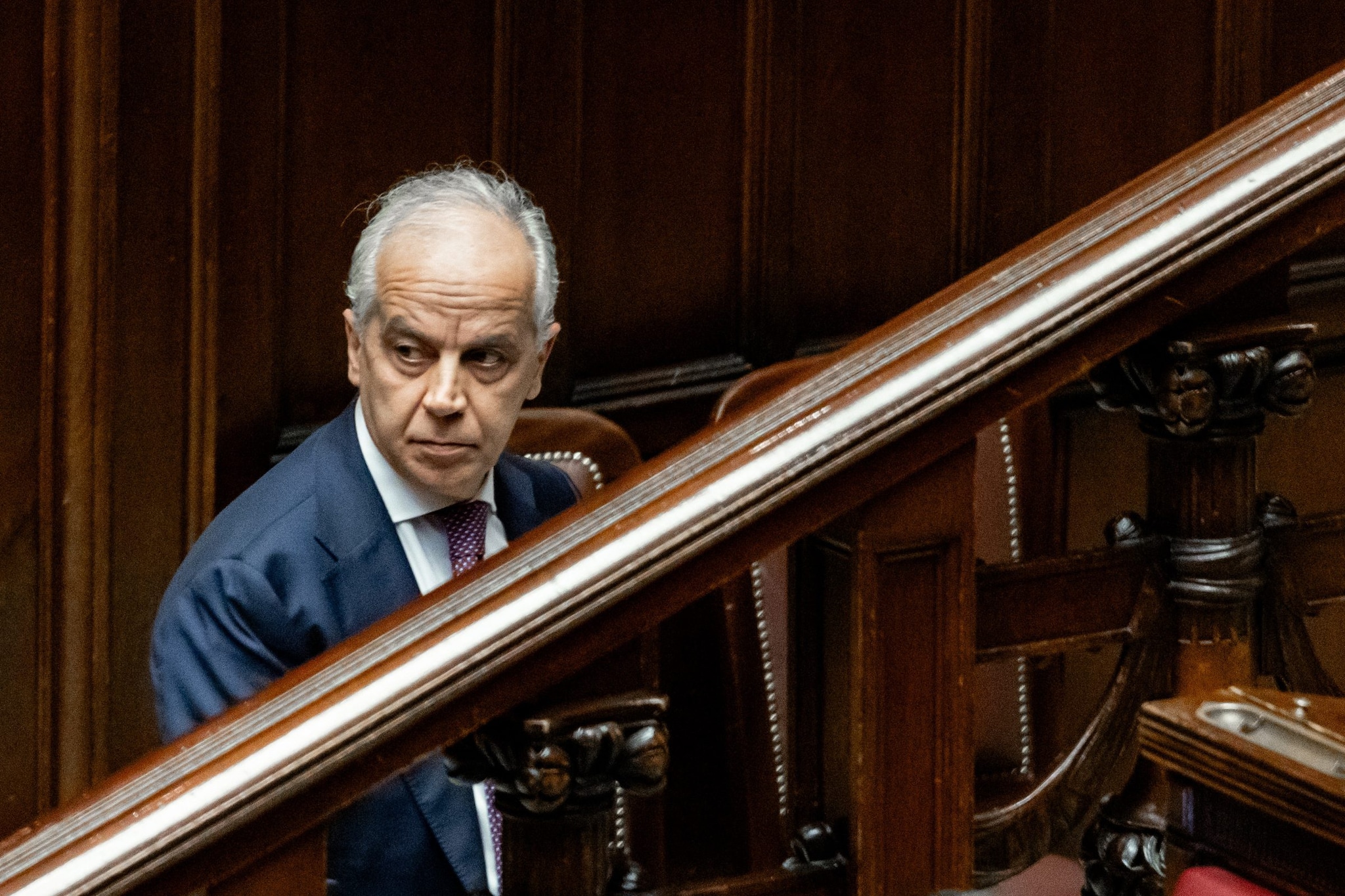 Piantedosi in Aula lancia accuse su Hannoun (con le indagini in corso): "È capo della cellula italiana di Hamas"